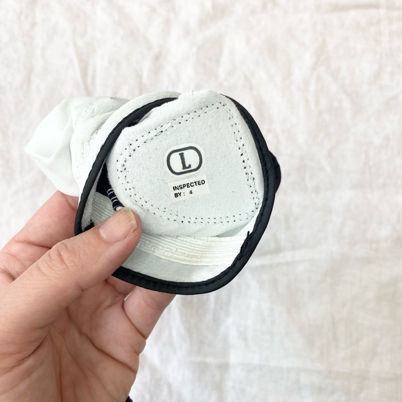 Callaway Cabretta Leather Golf Glove - Picture 3 of 10